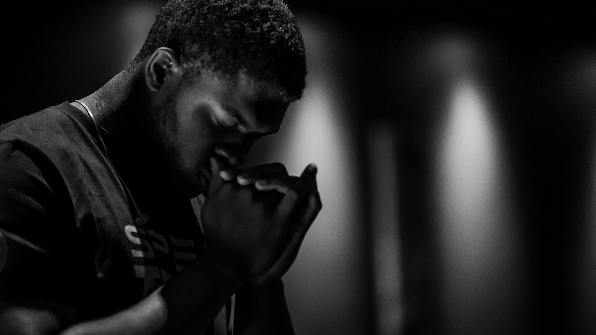 a man praying