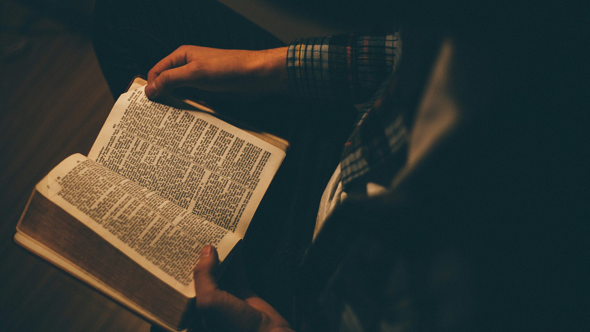 a man reading his Bible